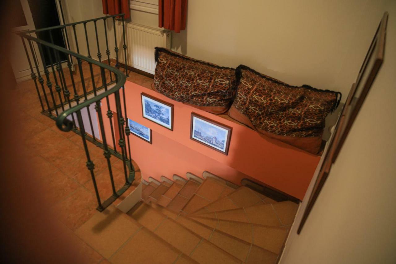 Palairos Historic Property Exterior photo
